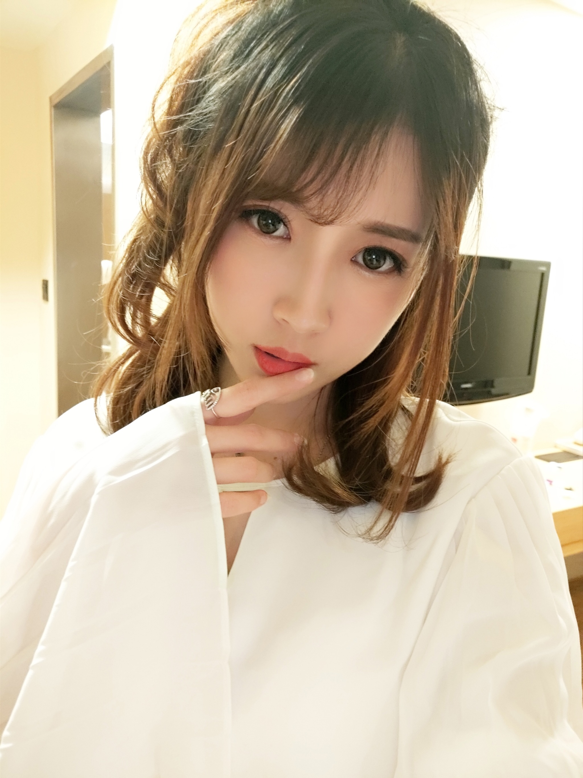 图片[1]-小女巫露娜 – NO.001 小巫女露娜 OL风肤色连裤袜 [40P]-XikXak